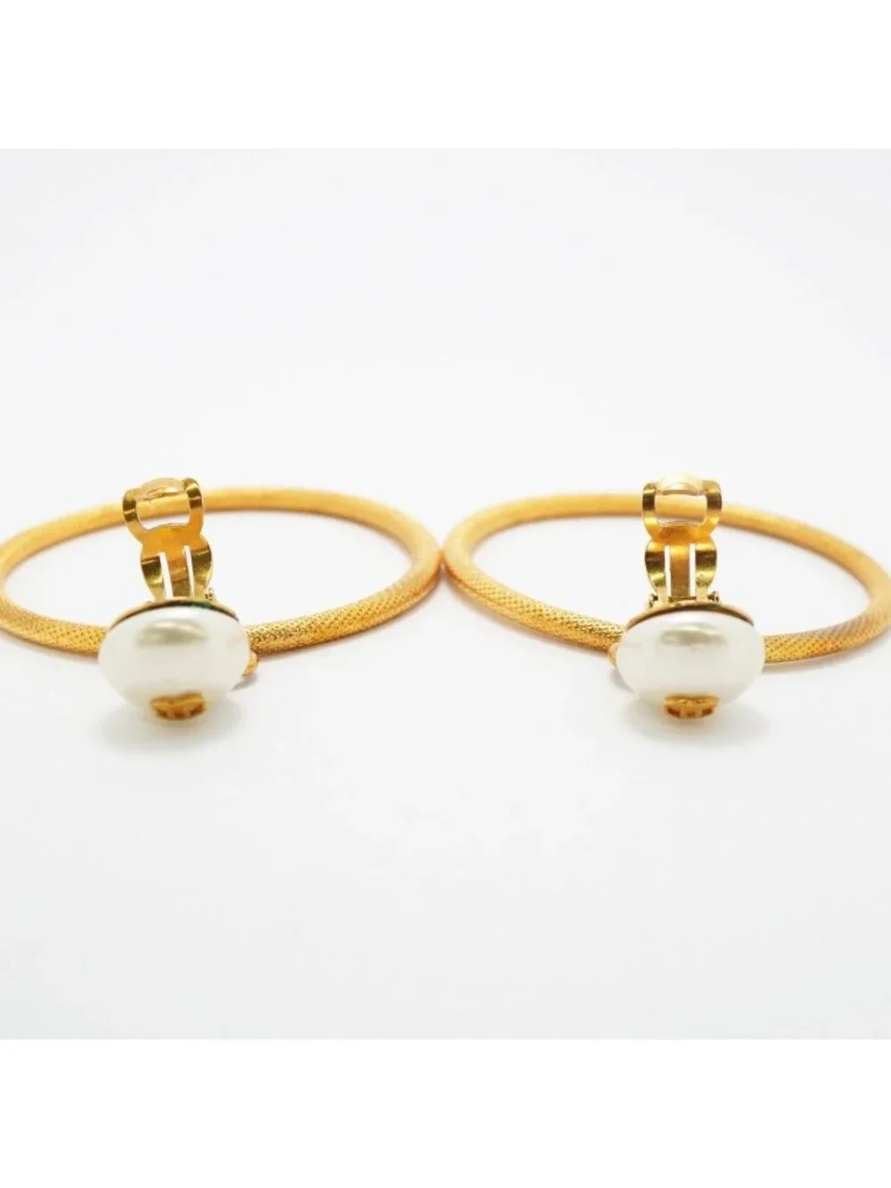 Chanel Earrings Vintage CC Logo Round